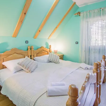 Family Friendly House With A Parking Space Lokve, Gorski Kotar - 19457