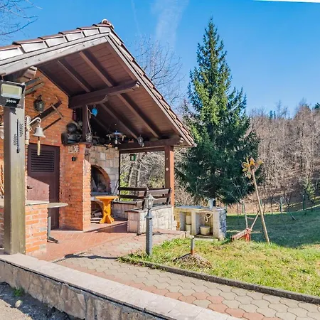 Family-friendly House With Hot Tub Lokve, Gorski Kotar - 19457 Ferienhaus *
