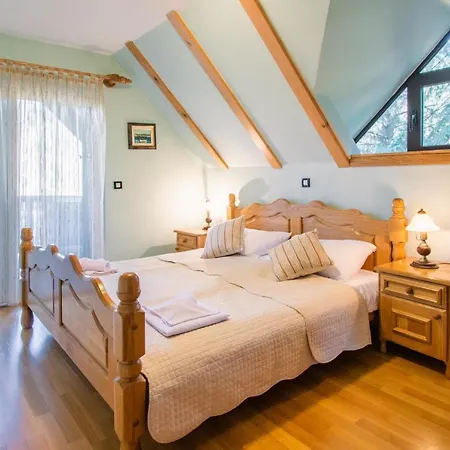 Casa de Férias Family Friendly House With A Parking Space Lokve, Gorski Kotar - 19457