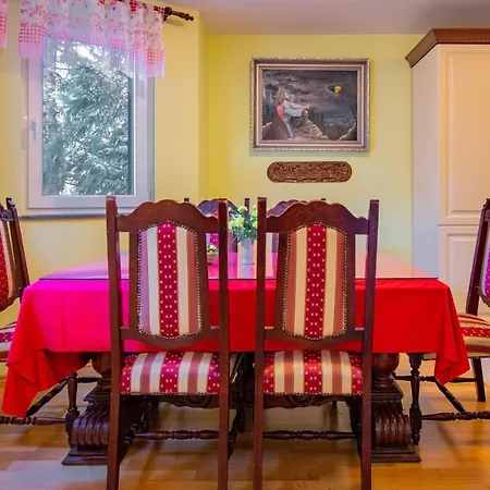 Family-friendly House With Hot Tub Lokve, Gorski Kotar - 19457 Ferienhaus