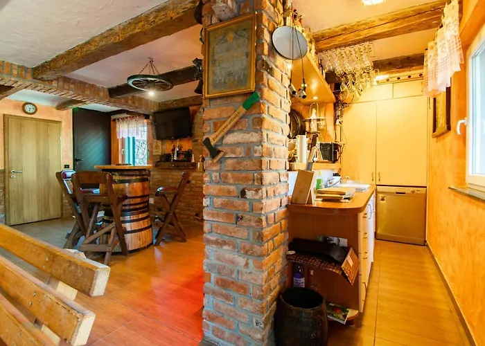 Family Friendly House With A Parking Space Lokve, Gorski Kotar - 19457 Casa de Férias