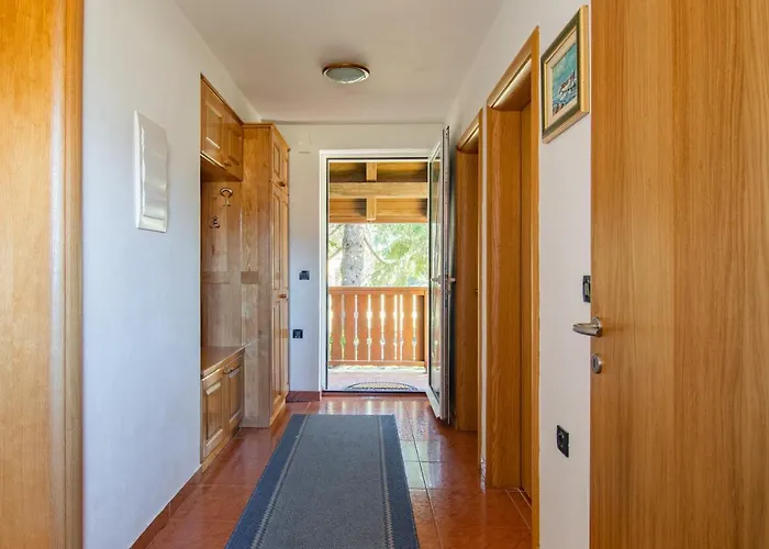 Casa de Férias Family Friendly House With A Parking Space Lokve, Gorski Kotar - 19457 Lokve